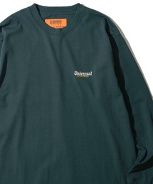 UNIVERSAL OVERALL（ユニバーサルオーバーオール）の「【UNIVERSAL OVERALL】別注ロゴ刺繍 ロングスリーブクルーネックTシャツ（Tシャツ/カットソー）」