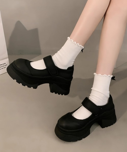 yuue' ( wear )(ユーイ)の「厚底トラックソールメリージェーンパンプス(パンプス・レディース・ブラック・23.5cm/24.5cm)」の1枚目の写真