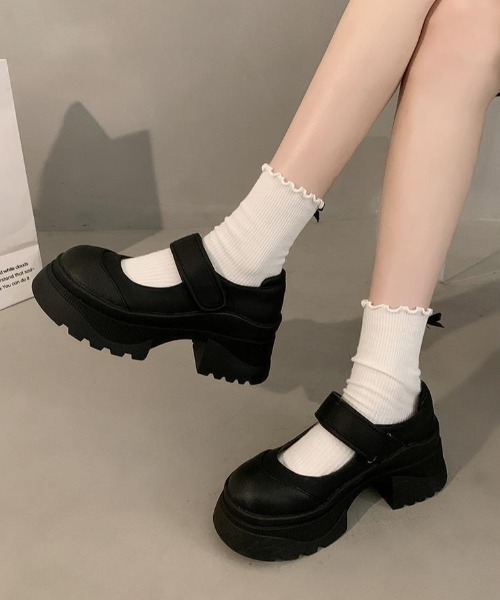 yuue' ( wear )(ユーイ)の「厚底トラックソールメリージェーンパンプス(パンプス・レディース・ブラック・23.5cm/24.5cm)」の8枚目の写真