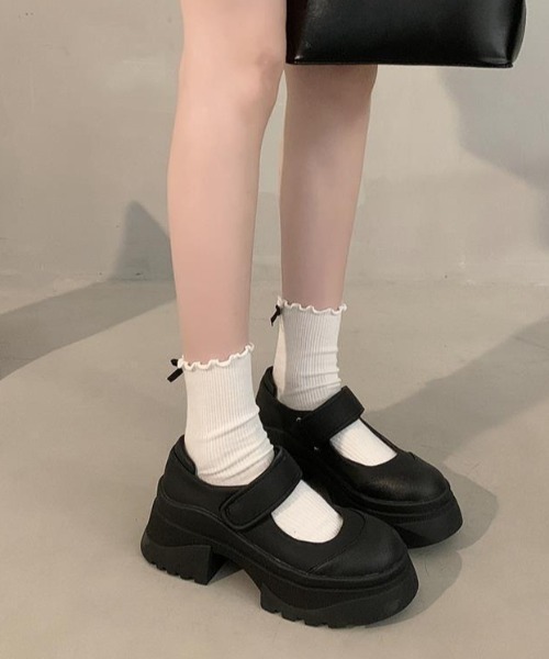 yuue' ( wear )(ユーイ)の「厚底トラックソールメリージェーンパンプス(パンプス・レディース・ブラック・23.5cm/24.5cm)」の6枚目の写真