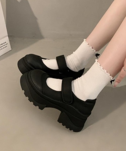 yuue' ( wear )(ユーイ)の「厚底トラックソールメリージェーンパンプス(パンプス・レディース・ブラック・23.5cm/24.5cm)」の3枚目の写真
