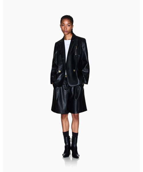 ARMANI EXCHANGE（アルマーニエクスチェンジ）の「【A|X アルマーニ エクスチェンジ】PUコーティング ダブルブレストジャケット（テーラードジャケット・レディース・ブラック・2/0/6/4）」の4枚目の写真