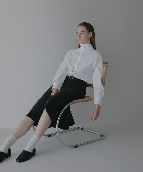 MANOF（マノフ）の「HIGH NECK 2WAY SHIRT（シャツ/ブラウス・レディース・ライトブルー/ネイビー/ホワイト・F）」の4枚目の写真