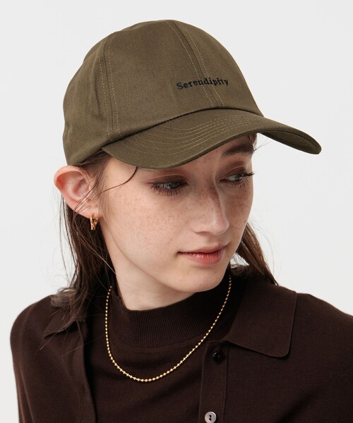 UNITED ARROWS(ユナイテッドアローズ)の「エンブロイダリー キャップ(キャップ・レディース・ブラック/ダークブラウン/ベージュ・FREE)」の2枚目の写真