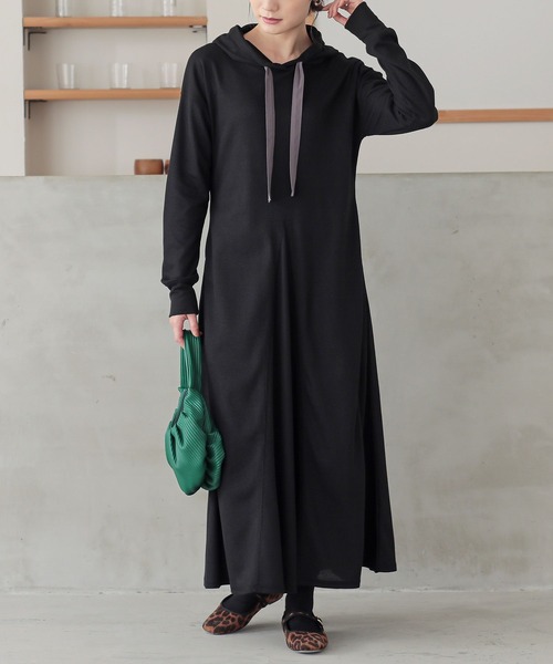 n'OrLABEL（ノアールレーベル）の「【吸水速乾・イージーケア】ワッフルフードワンピース（ワンピース・レディース・ブルー/ブラック・2/1）」の5枚目の写真