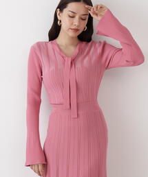 PINKY&DIANNE｜ピンキーアンドダイアンのニット/セーター（Vネック