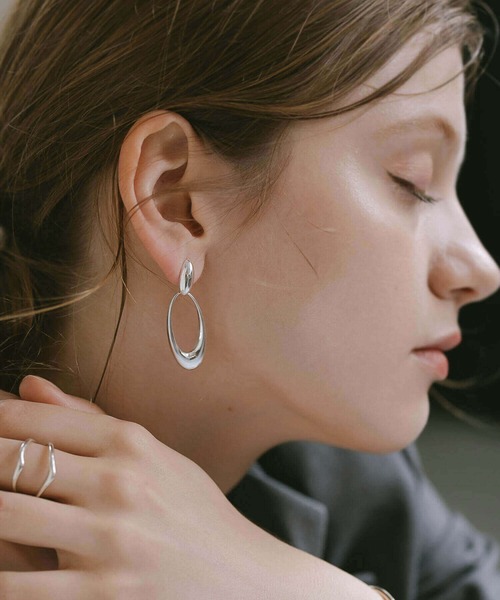 Ops.（オプス）の「ピアス 金属アレルギー対応 シルバー925 ゴールド フープピアス【Lyomira リオミラ】（ピアス（両耳用）・レディース・シルバー/ゴールド・ONE SIZE）」の2枚目の写真