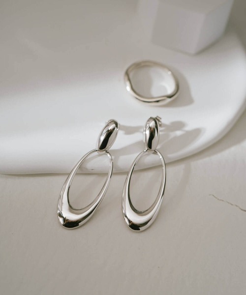 Ops.（オプス）の「ピアス 金属アレルギー対応 シルバー925 ゴールド フープピアス【Lyomira リオミラ】（ピアス（両耳用）・レディース・シルバー/ゴールド・ONE SIZE）」の3枚目の写真