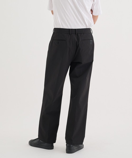 N.HOOLYWOOD(N.ハリウッド)の「【N.HOOLYWOOD/エヌハリウッド】別注 COMFORT TAPARED PANTS(スラックス・メンズ・ブラック/グレー・40/38/42)」の6枚目の写真