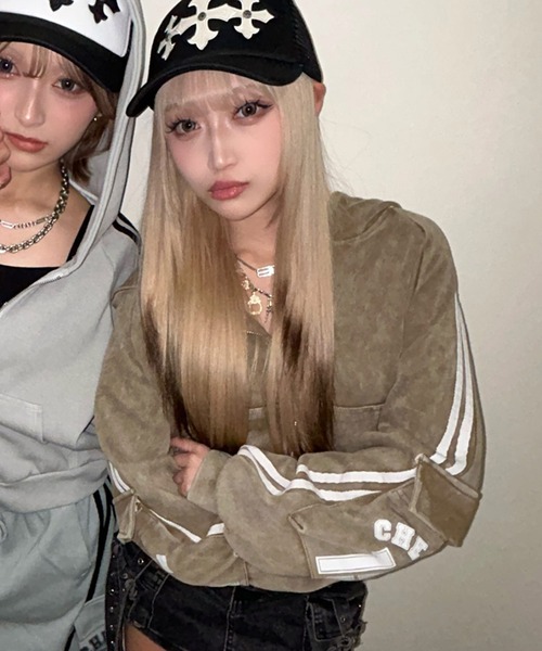 .KOM(ドットコム)の「A'GEM/9 × .kom 『.KOM/ドットケーオーエム』 Washed Side Line Zip-Up Sweat Hoodie/ウォッシュ加工 サイドライン ジップアップスウェットパーカー(パーカー・レディース・ブラック/グレー/ベージュ・FREE)」の3枚目の写真