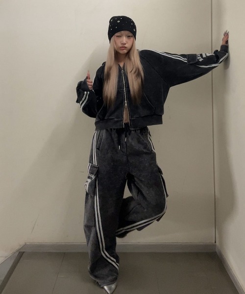 .KOM(ドットコム)の「A'GEM/9 × .kom 『.KOM/ドットケーオーエム』 Washed Side Line Zip-Up Sweat Hoodie/ウォッシュ加工 サイドライン ジップアップスウェットパーカー(パーカー・レディース・ブラック/グレー/ベージュ・FREE)」の15枚目の写真