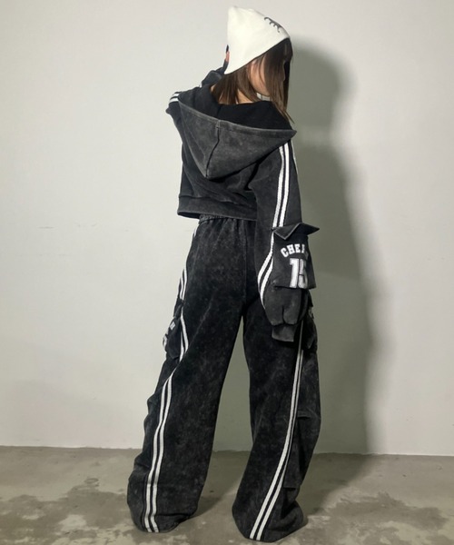 .KOM(ドットコム)の「A'GEM/9 × .kom 『.KOM/ドットケーオーエム』 Washed Side Line Zip-Up Sweat Hoodie/ウォッシュ加工 サイドライン ジップアップスウェットパーカー(パーカー・レディース・ブラック/グレー/ベージュ・FREE)」の10枚目の写真