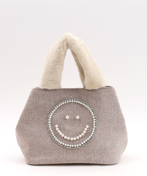 COOCO(クーコ)の「SMILEY パール刺繍xエコファーハンドルトートバッグ(トートバッグ・レディース・グレー/ピンク/グリーン/ベージュ・FREE)」の22枚目の写真