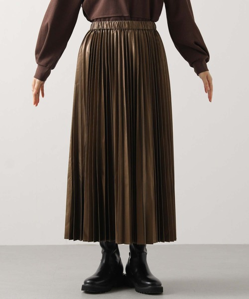 セール】フェイクレザープリーツスカート（スカート）｜Gready
