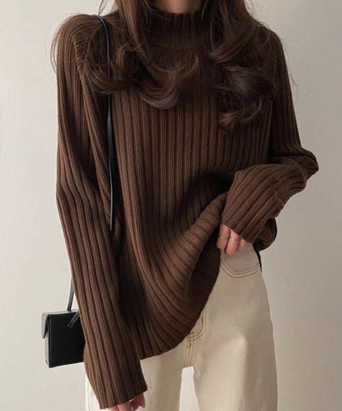 SallyLunn（サリーラン）の「太リブハイネックニット（ニット/セーター・レディース・ブラウン/アイボリー/ブラック・MEDIUM/LARGE）」の6枚目の写真