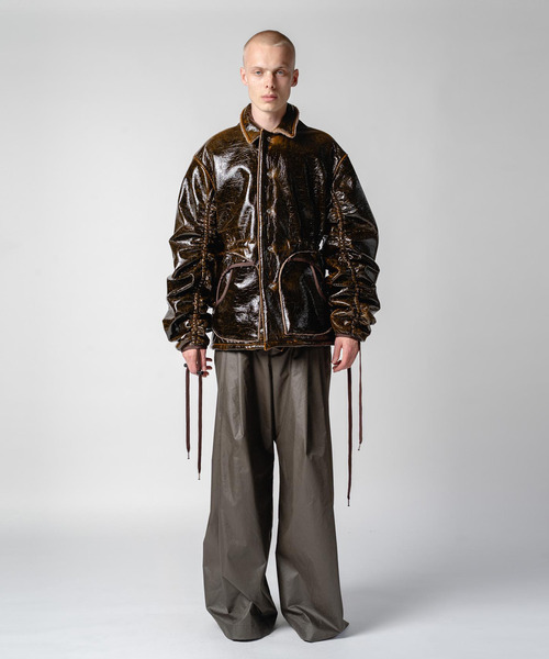 yoshiokubo（ヨシオクボ）の「yoshiokubo ヨシオクボ / TOPGUN BOA BIND BL トップガンボアバインドブルゾン ムートンブルゾン / YKF25516（ブルゾン・メンズ・ブラウン・FREE）」の4枚目の写真