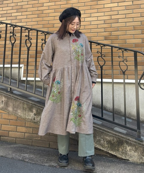 セール】ステッチフローレットワンポイント刺繍ナイロンナチュラル