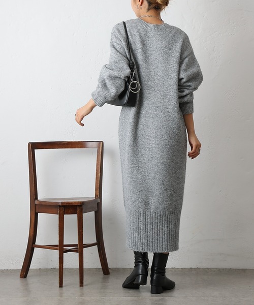 COLONY 2139（コロニートゥーワンスリーナイン）の「アルパカタッチVネックワンピース（ワンピース・レディース・ブラック/ベージュ/グレー・FREE）」の14枚目の写真