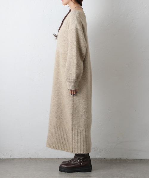 COLONY 2139（コロニートゥーワンスリーナイン）の「アルパカタッチVネックワンピース（ワンピース・レディース・ブラック/ベージュ/グレー・FREE）」の19枚目の写真