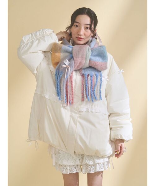 merry jenny（メリージェニー）の「fluffy ribbonチェックマフラー（マフラー・レディース・ピンク/アイボリー・FREE）」の13枚目の写真