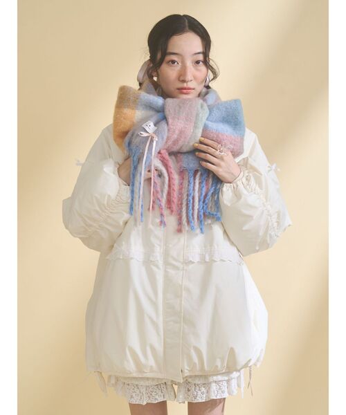 merry jenny（メリージェニー）の「fluffy ribbonチェックマフラー（マフラー・レディース・ピンク/アイボリー・FREE）」の14枚目の写真