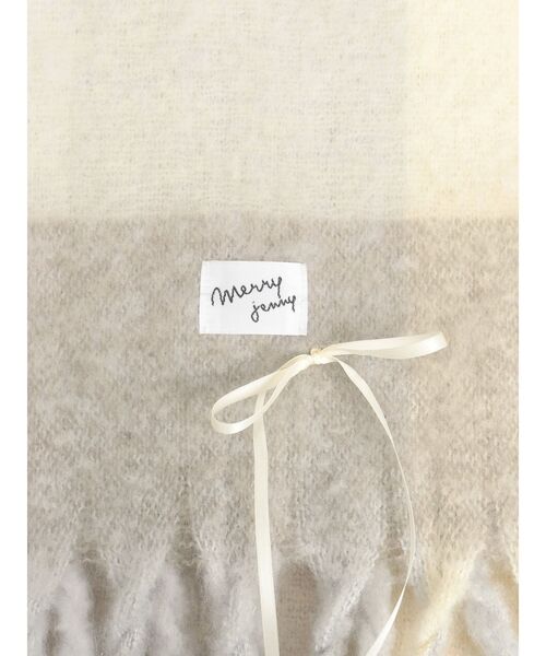 merry jenny（メリージェニー）の「fluffy ribbonチェックマフラー（マフラー・レディース・ピンク/アイボリー・FREE）」の11枚目の写真