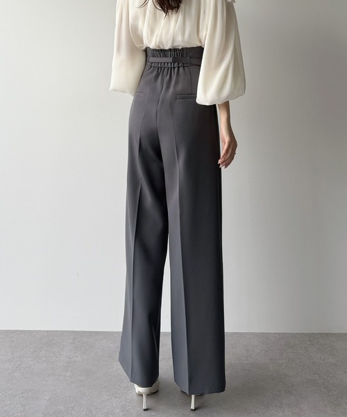 mipiarl(ミピアール)の「ハイウエストタックスラックス(スラックス・レディース・チャコール/アイボリー/ブラック・LARGE/MEDIUM/SMALL)」の15枚目の写真