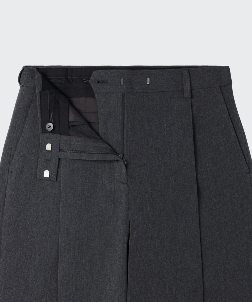MUSINSA STANDARD WOMAN（ムシンサスタンダードウーマン）の「ウィメンズ ローウエストディープタックエクストラワイドヒドゥンバンディングスラックス [ミディアムグレー]（スラックス・レディース・その他・34/32/30/31/24/25/26/27/28/29）」の5枚目の写真