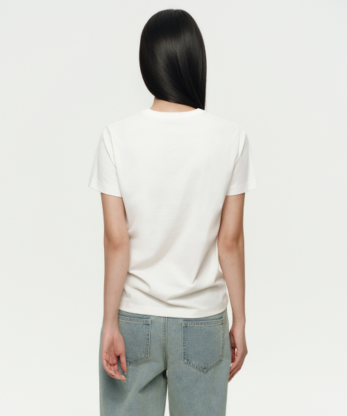 MUSINSA STANDARD WOMAN（ムシンサスタンダードウーマン）の「[クールタンダード] ウィメンズ ベーシック クルーネック Tシャツ [クリーム]（Tシャツ/カットソー・レディース・その他・SMALL/MEDIUM/LARGE/X-LARGE/X-SMALL）」の5枚目の写真