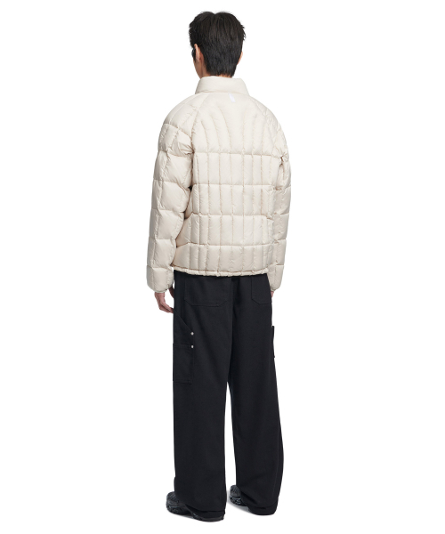 NOMANUAL(NOMANUAL)の「NEO LIGHT DOWN JACKET - LIGHT GRAY(ダウンジャケット/コート・レディース・その他・SMALL/MEDIUM/LARGE)」の5枚目の写真