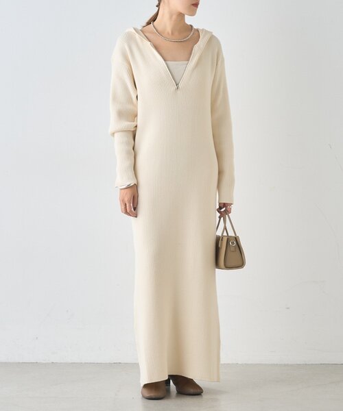 SHENERY（シーナリー）の「フーデットジップワンピース（ワンピース・レディース・グレー/オフホワイト/ブラック・36/38）」の4枚目の写真