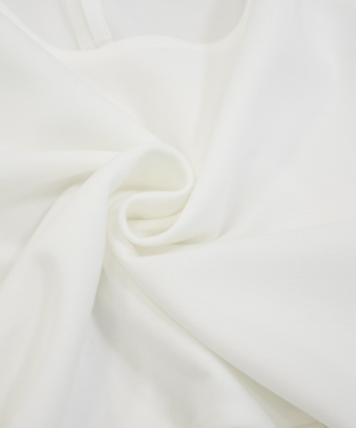 CLETTE(クレット)の「CLETTEオリジナルイレヘムペプラム長袖プルオーバー(Tシャツ/カットソー・レディース・オフホワイト/ブラック・LL/3L/4L)」の19枚目の写真