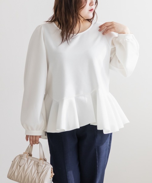 CLETTE(クレット)の「CLETTEオリジナルイレヘムペプラム長袖プルオーバー(Tシャツ/カットソー・レディース・オフホワイト/ブラック・LL/3L/4L)」の3枚目の写真