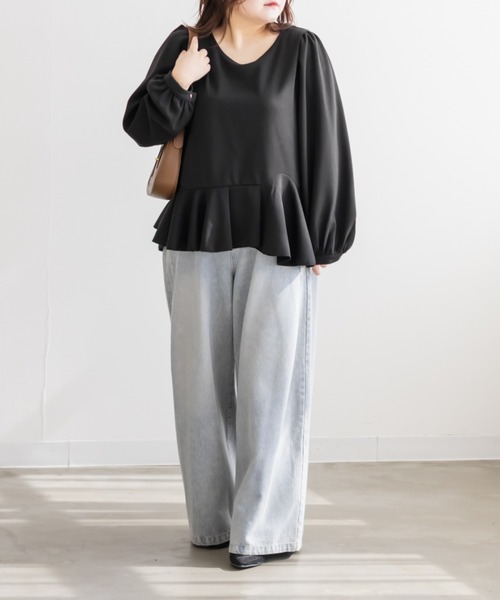 CLETTE(クレット)の「CLETTEオリジナルイレヘムペプラム長袖プルオーバー(Tシャツ/カットソー・レディース・オフホワイト/ブラック・LL/3L/4L)」の11枚目の写真