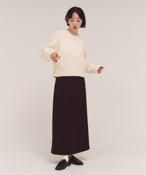 FMiBL（ファミル）の「ソフトラウンドニット（ニット/セーター・レディース・オフホワイト/ブラック/ブラウン・FREE）」の4枚目の写真