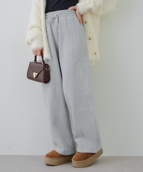 continuer de NICE CLAUP(コンティニューデナイスクラップ)の「【SETUP対応】キラキラロゴスウェットパンツ(スウェットパンツ・レディース・トップグレー/ブラック/アイボリー/ピンク/カモフラージュ・FREE)」の19枚目の写真