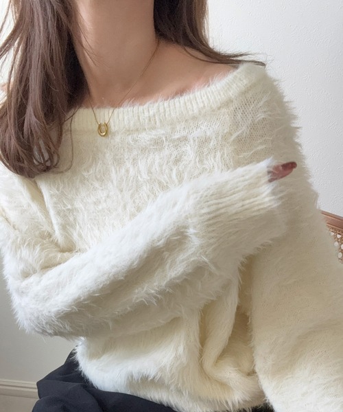 LAUIR(ラウアー)の「ボートネックシャギーニットトップス(ニット/セーター・レディース・アイボリー/ブラック・LARGE/MEDIUM)」の11枚目の写真