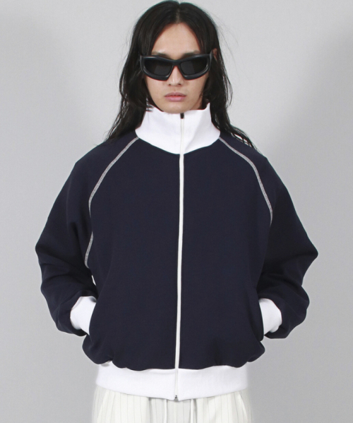 DEMARC(ドゥマーク)の「M COLOR STITCH NEOPRENE LOGO BLOUSON JUMPER NAVY(ブルゾン・メンズ・その他・MEDIUM/LARGE)」の1枚目の写真