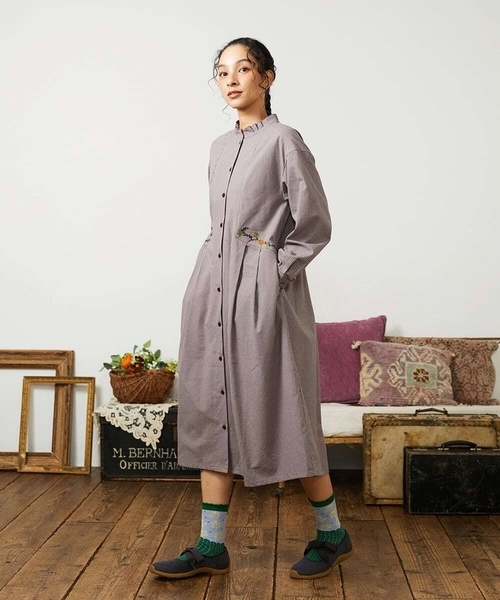 Jocomomola(ホコモモラ)の「Flor pequena チェックフラワー刺繍ワンピース(ワンピース・レディース・グリーン/ライトピンク・40)」の12枚目の写真