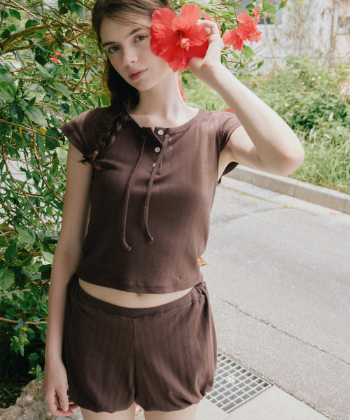 LETTER FROM MOON(レターフロムムーン)の「ペニーパンチングバルーンショーツ(ブラウン)(その他パンツ・レディース・その他・SMALL/MEDIUM)」の3枚目の写真