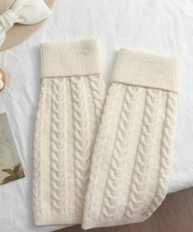 Chiina（チーナ）の「Chiina /ケーブル編みニットレッグウォーマー（レッグウォーマー）」