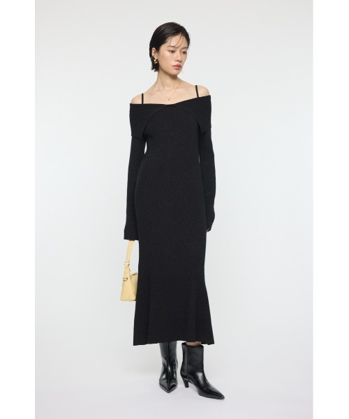 MOUSSY（マウジー）の「BIG COLLAR ニットドレス（ワンピース・レディース・ブラック/ブラウン/ネイビー・1/2）」の5枚目の写真