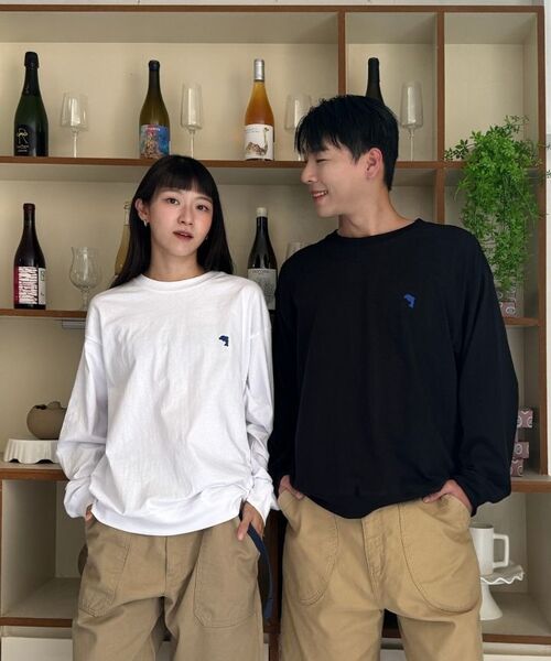 DOLPHIN WAVE APPAREL(ドルフィンウェーブアパレル)の「ドルフィンミニチェーン刺繍16番スウェットブラック(スウェット・メンズ・ブラック・MEDIUM/LARGE/X-LARGE)」の11枚目の写真