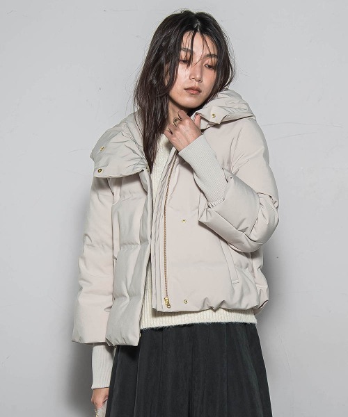 MAYSON GREY(メイソングレイ)の「袖口リブシームレスダウンジャケット(ダウンジャケット/コート・レディース・オフホワイト/ブラウン/ブラック・M/L)」の16枚目の写真