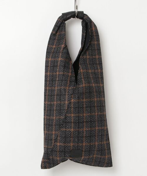 MASSIVE STORE(マッシブストア)の「【Swaraj/スワラージ】フランネルショルダーバッグ(ショルダーバッグ・メンズ・ダークグレー/ブラウン系その他2・FREE)」の1枚目の写真
