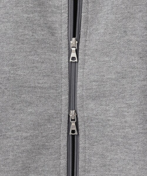 J.PRESS(ジェイプレス)の「オーバルワンポイント トラックジャケット(ジャージ・メンズ・ネイビー系/グレー系・X-LARGE/LARGE/MEDIUM)」の15枚目の写真