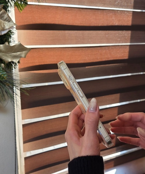 Loco Ocean(ロコオーシャン)の「チェック柄スター ポップ総柄 星 / スマホカバー iPhoneケース ( 12 / 13 / 14 / 15 / 16 / 17 )(スマホケース/カバー・レディース・ピンク/イエロー・iPhone 16/iPhone 15/iPhone 13/14/iPhone 12)」の7枚目の写真