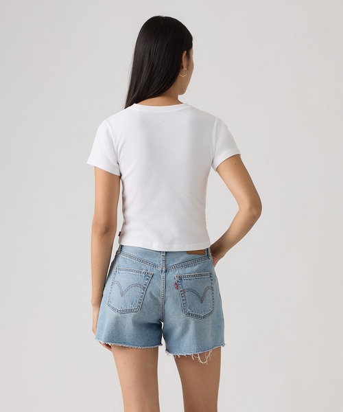 Levi's(リーバイス)の「Levi's/リーバイス グラフィック エッセンシャル スポーティ Tシャツ(Tシャツ/カットソー・レディース・ホワイト・M/S/XS)」の2枚目の写真