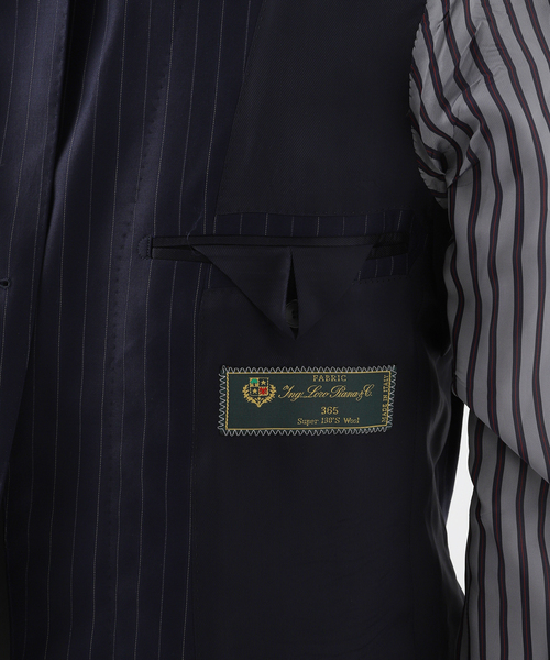 EDIFICE(エディフィス)の「D.OLIVER 3ボタン マルチストライプ(スーツセット・メンズ・ダークブルー・44)」の9枚目の写真