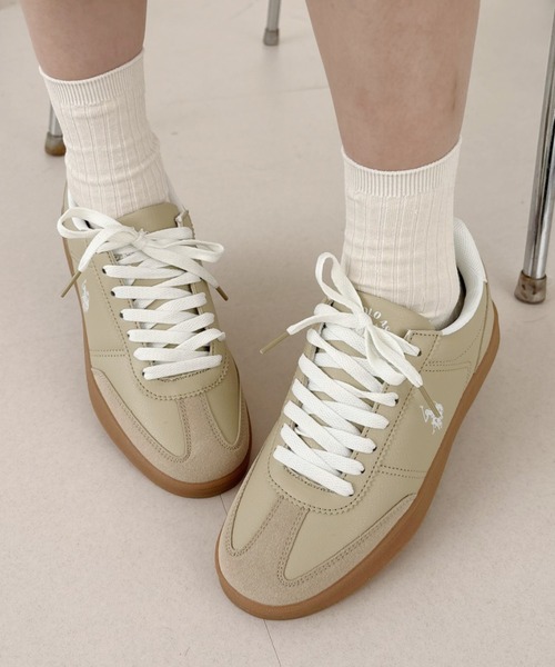 U.S. POLO ASSN.（ユーエスポロアッスン）の「【U.S. POLO ASSN.】カジュアル ローカット レザーライク スニーカー（スニーカー・レディース・ホワイト×ブラック/ベージュ系その他/ネイビー×ホワイト・22.5/23/23.5/24/24.5）」の13枚目の写真